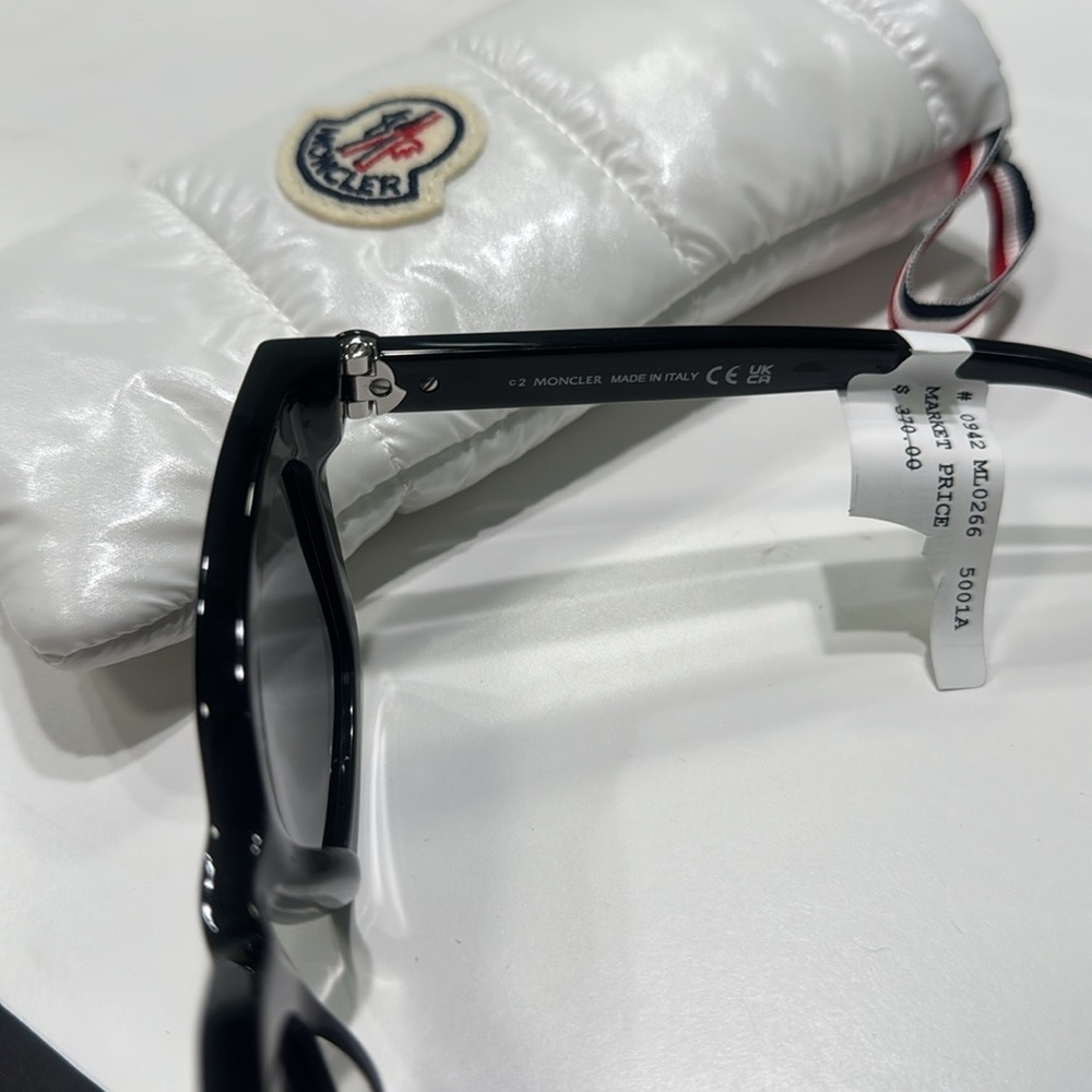 Moncler White Pouch with Black Sunglasses - Picture 3 of 4